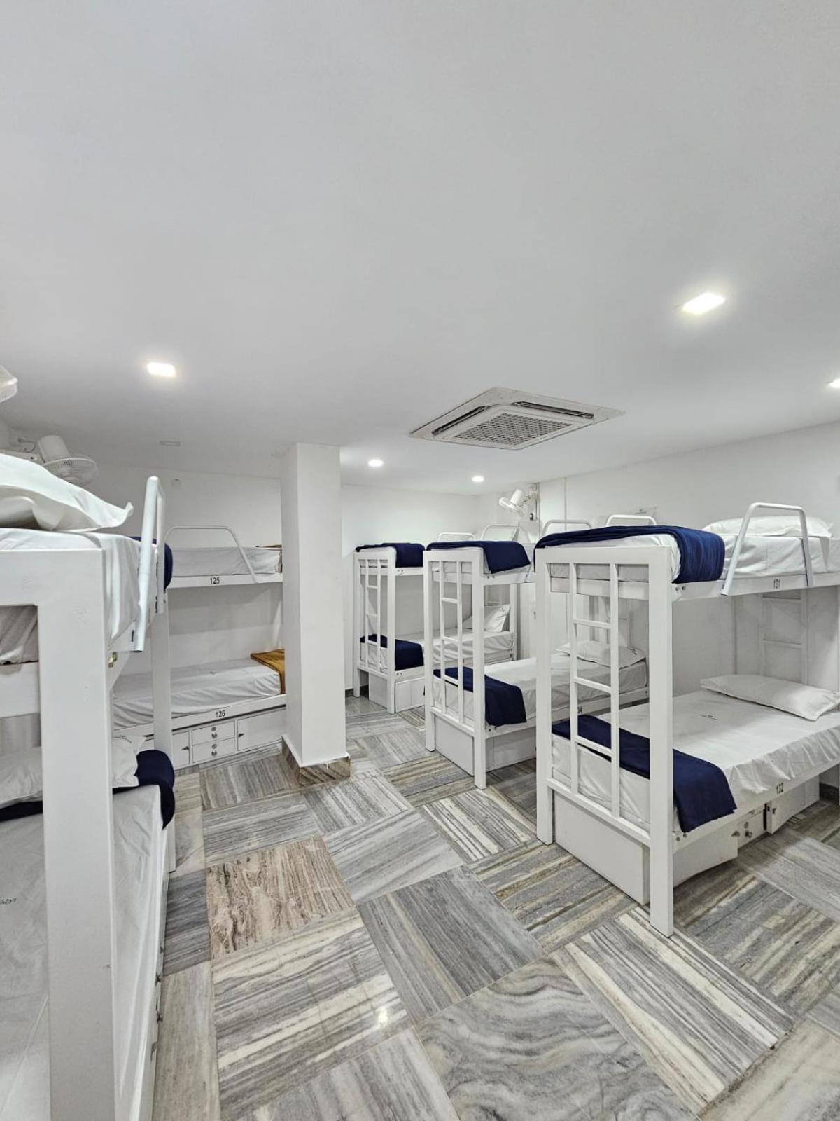 Lowfare Dormitory Kozhikode Eksteriør bilde