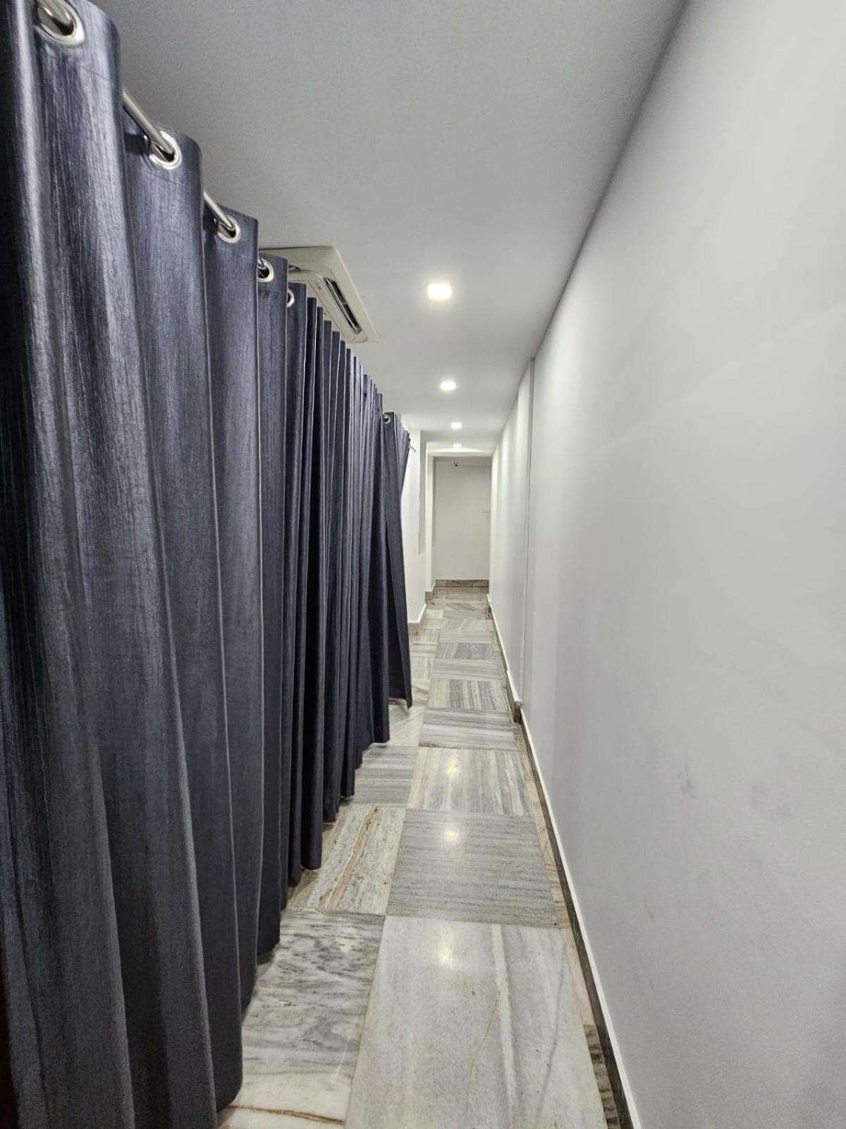 Lowfare Dormitory Kozhikode Eksteriør bilde